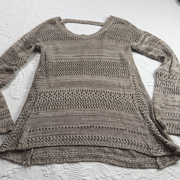 Pink Rose Beige Gray Knit Sweater Size Small Open Knit High Low Latte Beige - Picture 1 of 3